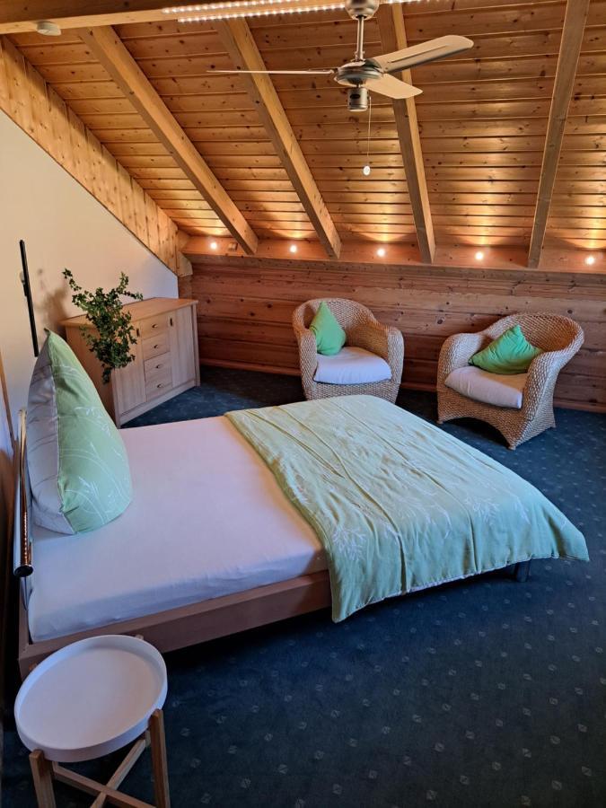 Steewer Landhaus Gemuetliche Ferienwohnung Bis 6 Pers In Ruhiger Ortsrandlage Stebach ภายนอก รูปภาพ